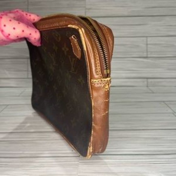 Louis Vuitton Monogram Pochette Second 184 Sport Clutch*** - Picture 7 of 14